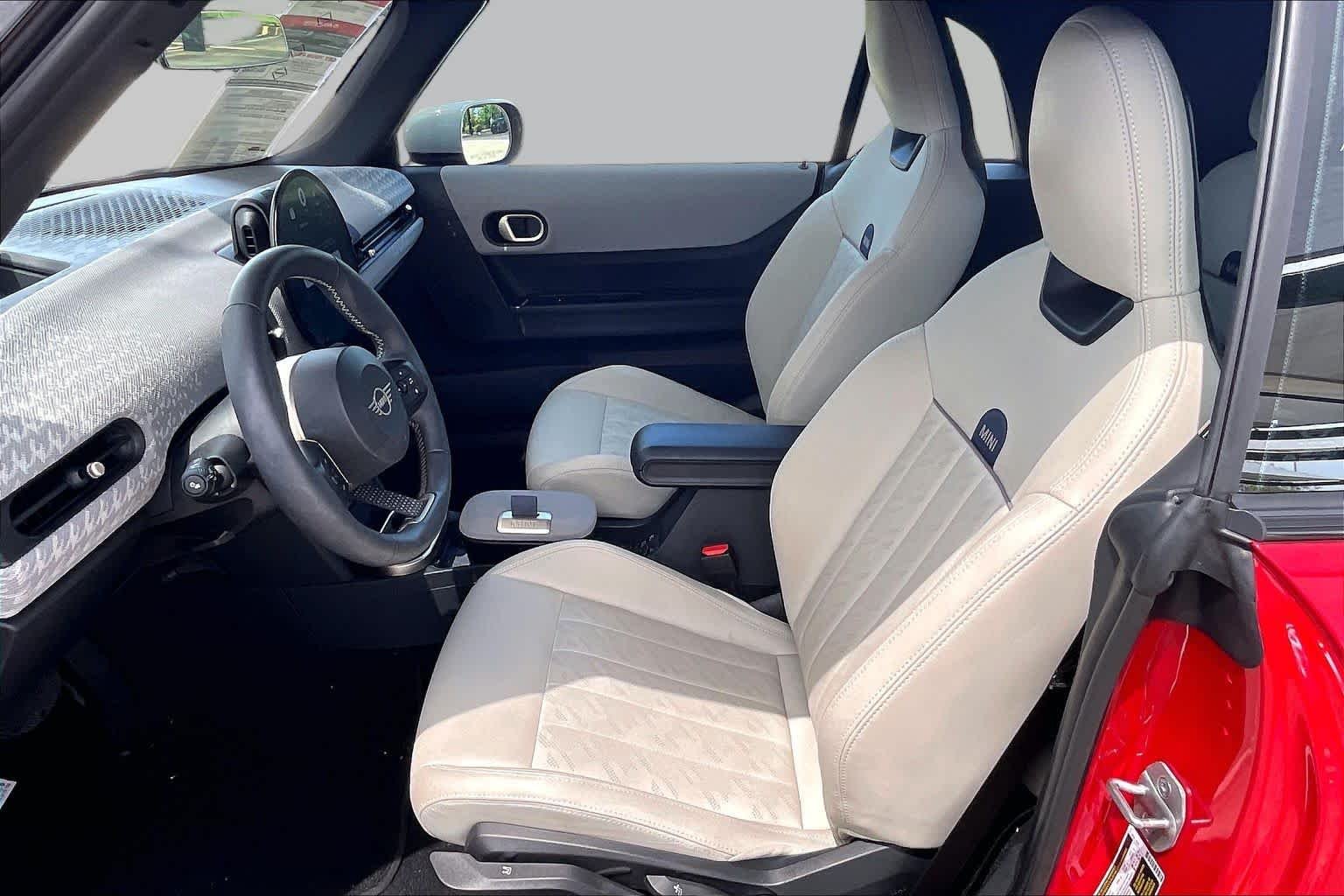 Used 2025 Chili Red II MINI Cooper S image 16