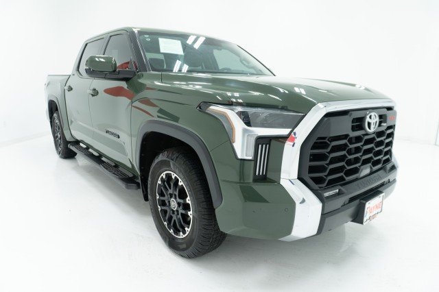Used 2023 Army Green Toyota SR5 image 3