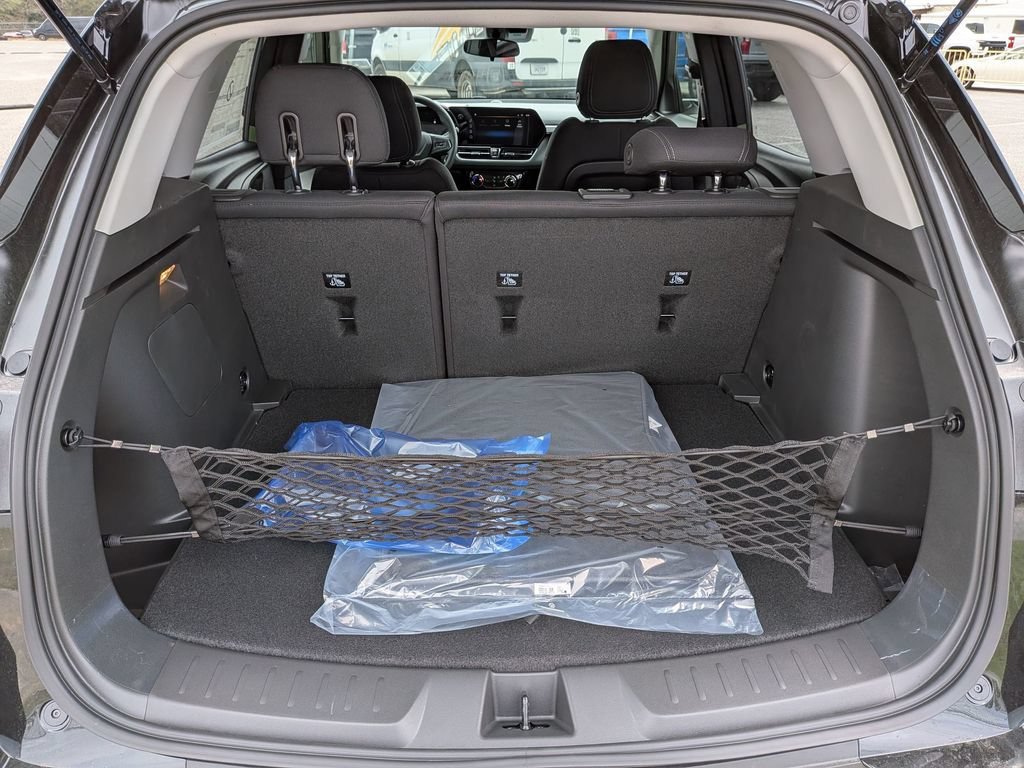 New 2026 Mosaic Black Metallic Chevrolet LT image 25