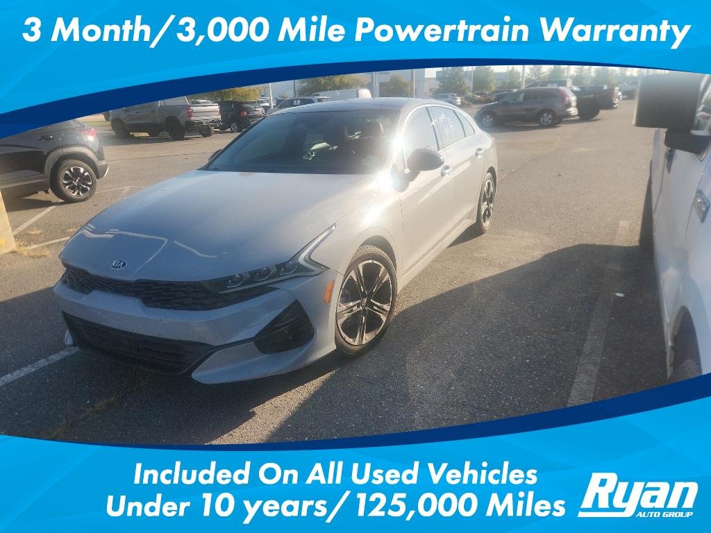 2021 Kia Optima's photo