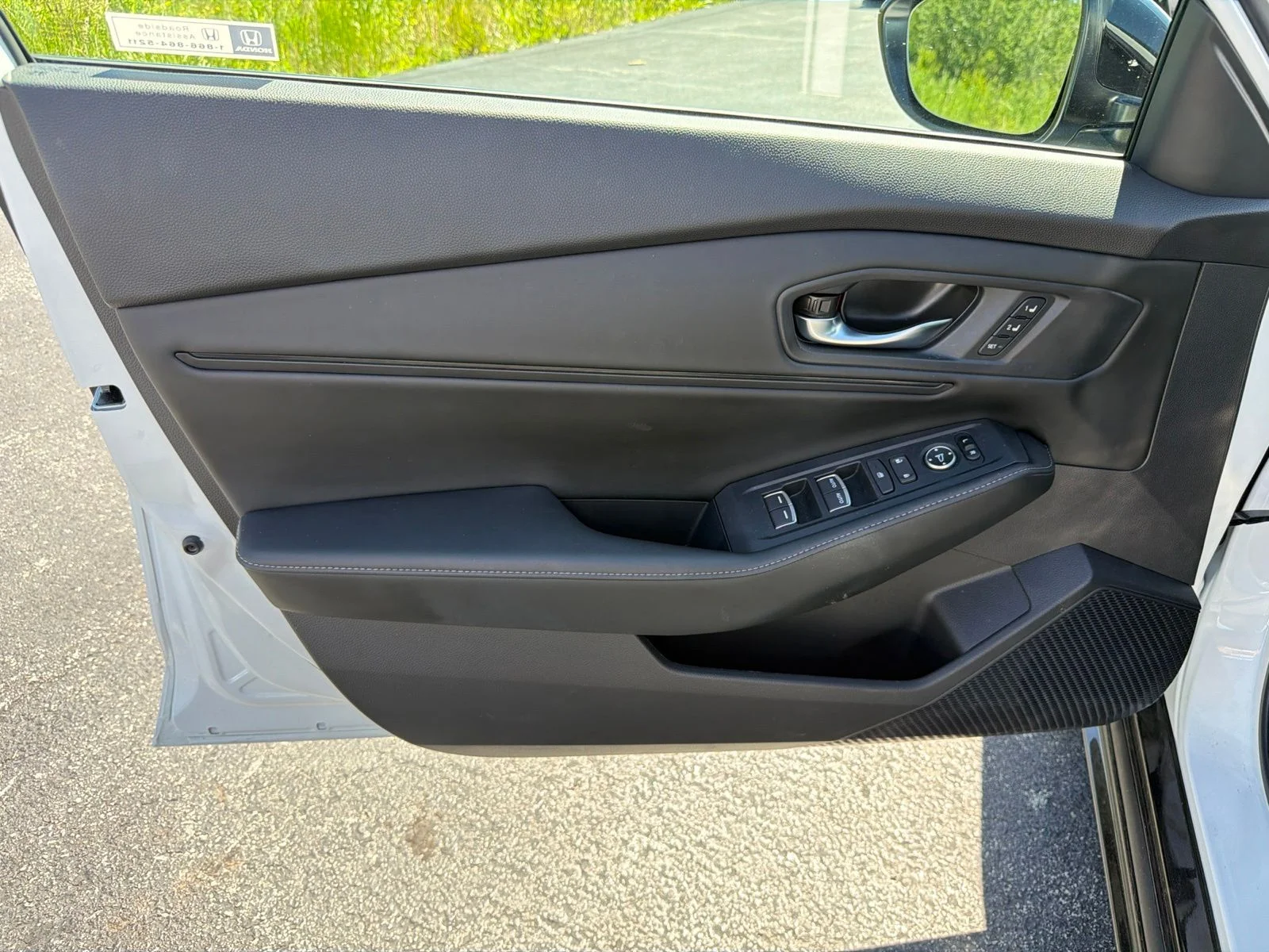 Used 2023 White Honda Sport-L image 13