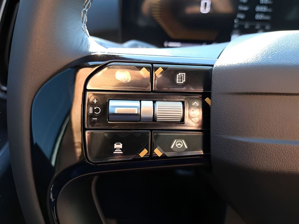 2026 Kia Sorento LX - Photo 27