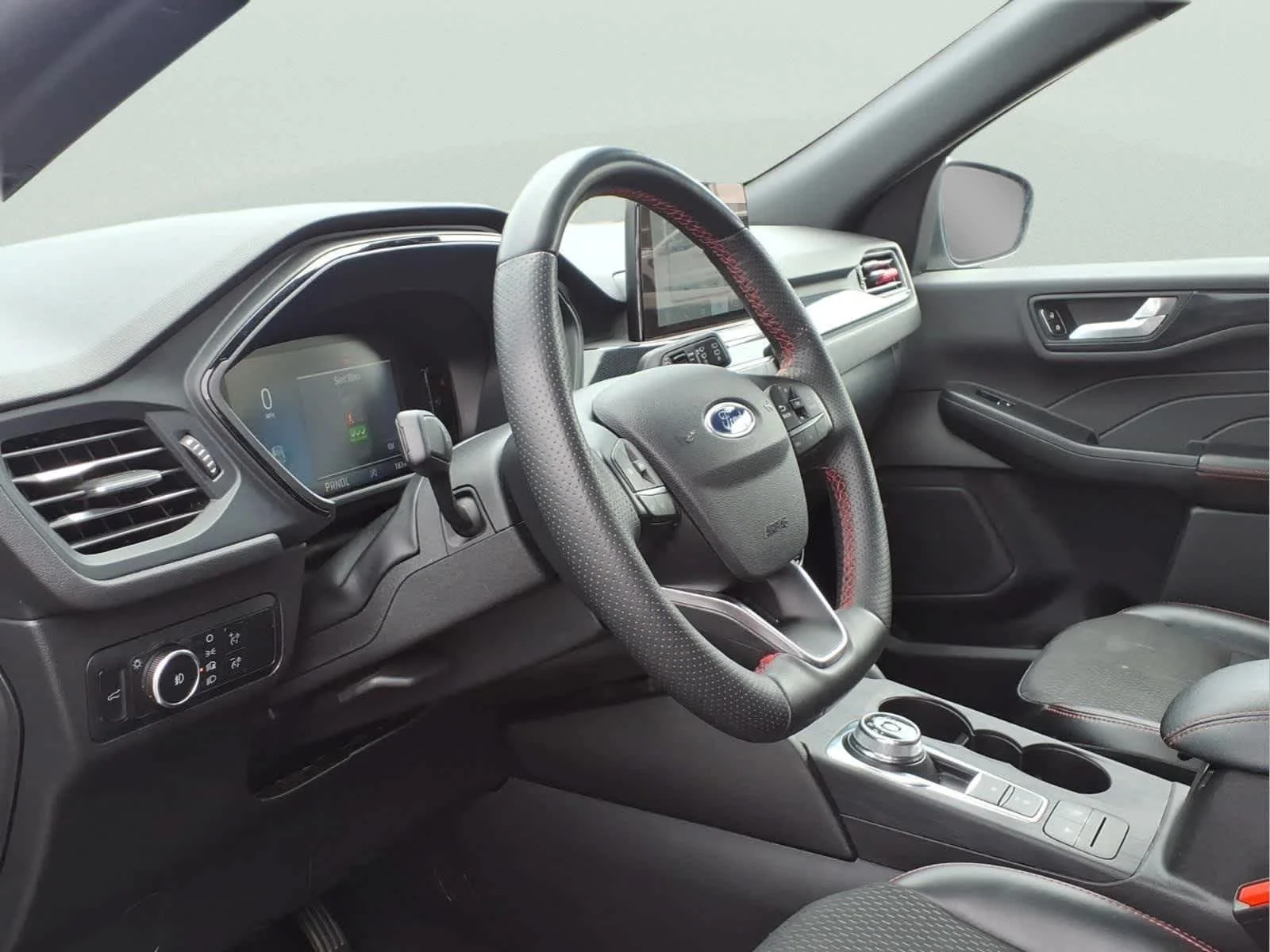 Used 2025 Space Silver Ford ST-Line Select image 16