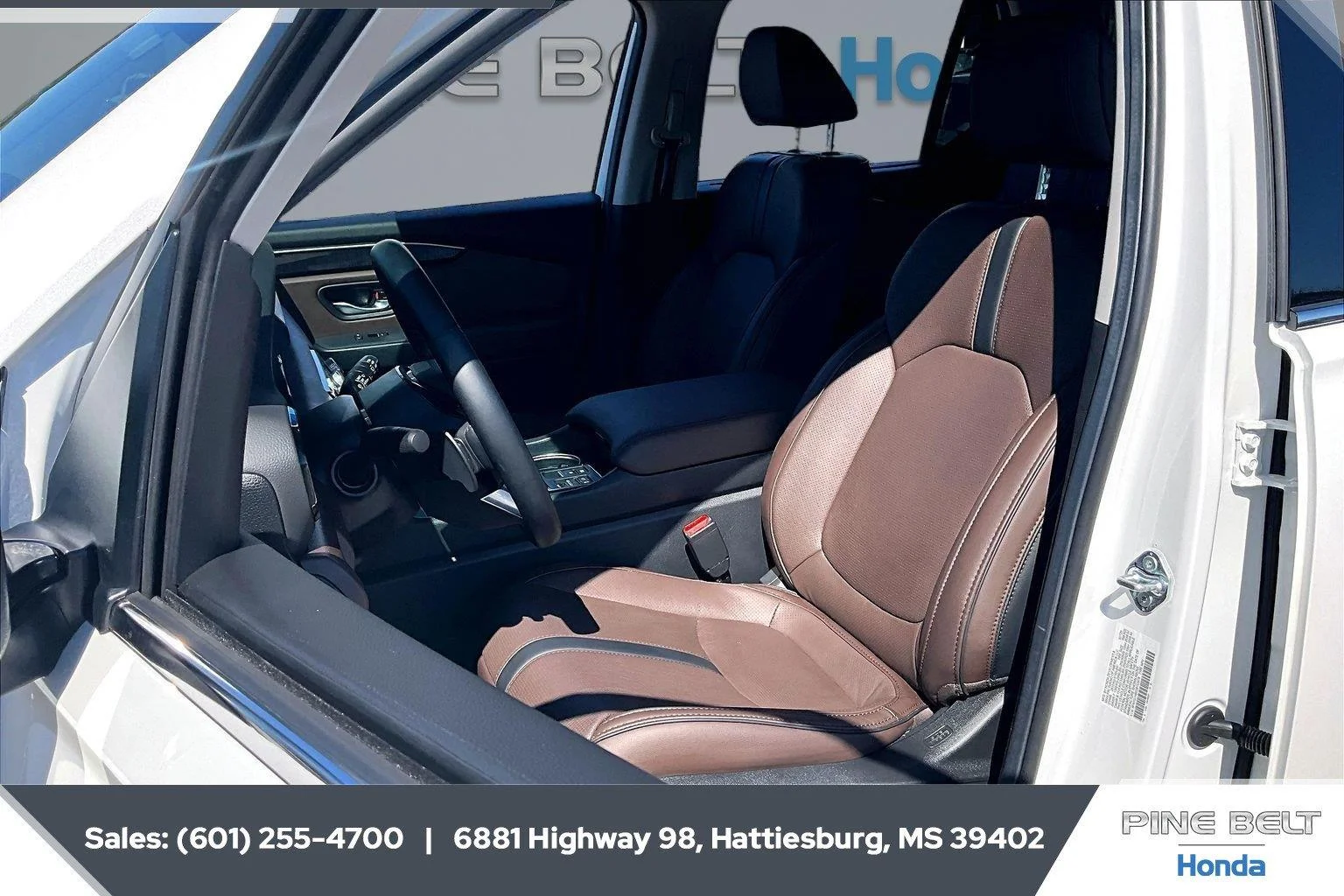 Used 2025 Platinum White Pearl Honda Elite image 18
