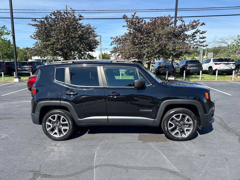 Used 2017 Jeep Renegade Latitude with VIN ZACCJBBB8HPF46667 for sale in Huntersville, NC