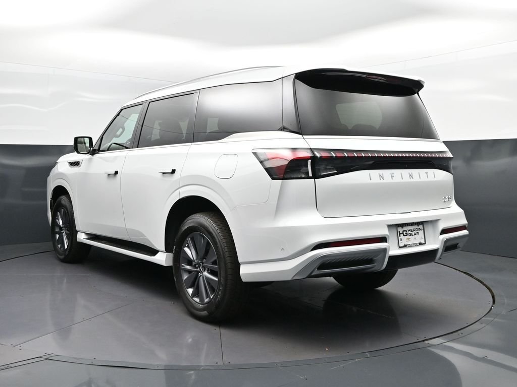 New 2026 RADIANT WHITE INFINITI Pure 2WD image 5