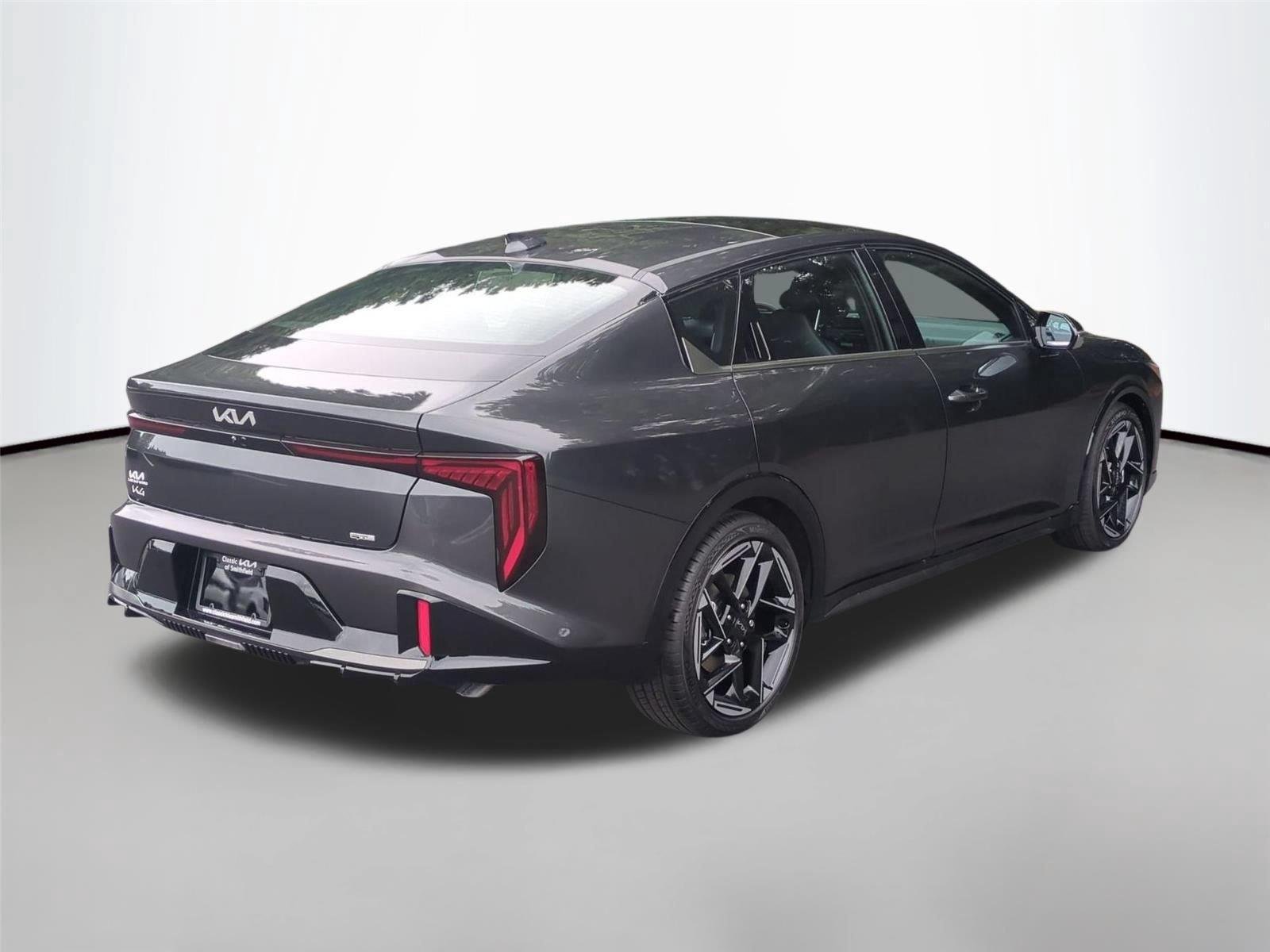New 2026 Interstellar Gray Kia GT-Line image 5