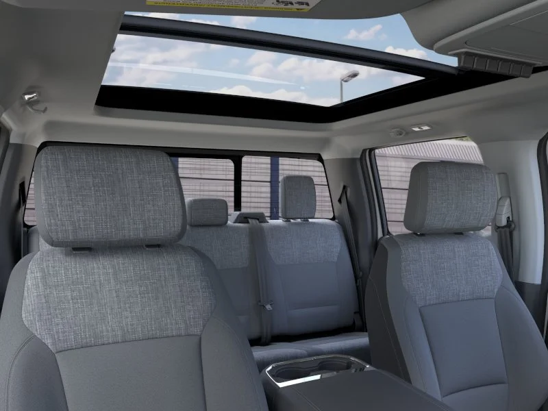 New 2026 Oxford White Ford F-250® XLT image 22