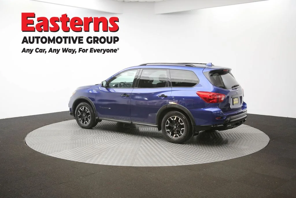 Used 2020 Blue Nissan SL image 65