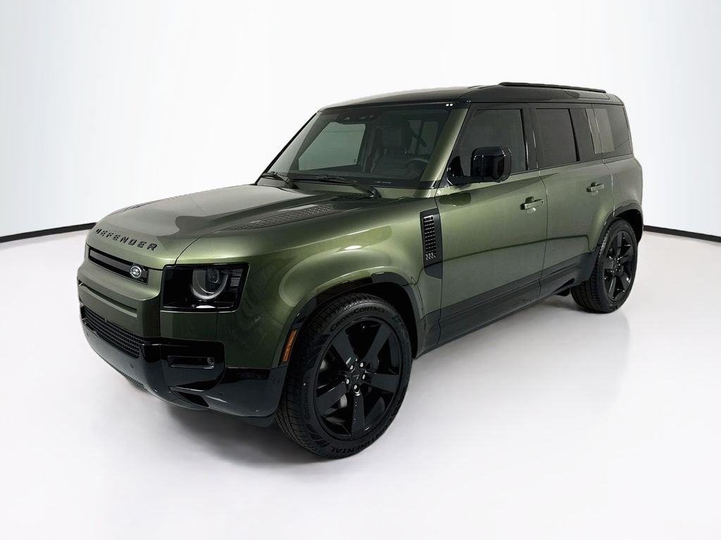 New 2026 Woolstone Green Land Rover X-Dynamic SE image 1