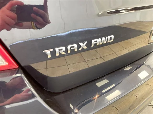 Used 2021 Midnight Blue Metallic Chevrolet LS image 29