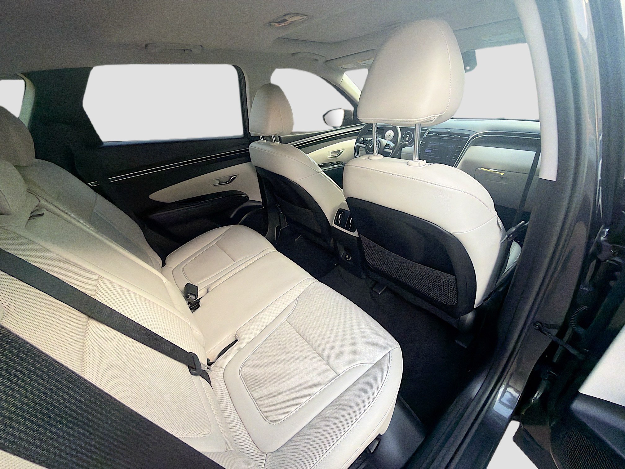 Used 2022 Portofino Gray Hyundai SEL image 27