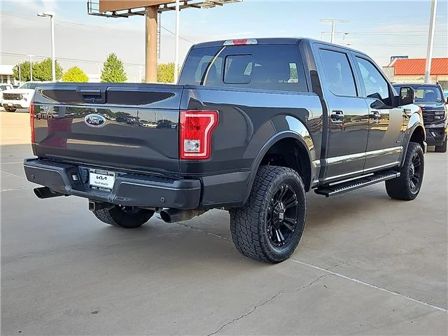 Used 2016 Lithium Gray Ford XLT 4x4 SuperCrew Cab Styleside 5.5 ft. box 145 in image 2