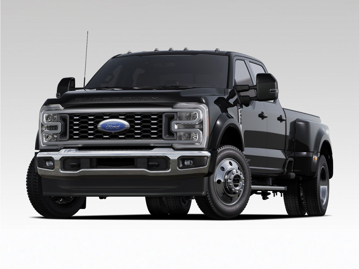Used 2025 Black Ford Lariat image 1