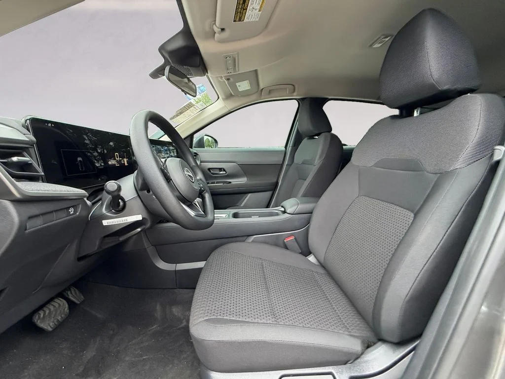 New 2026 Gray Nissan S image 10