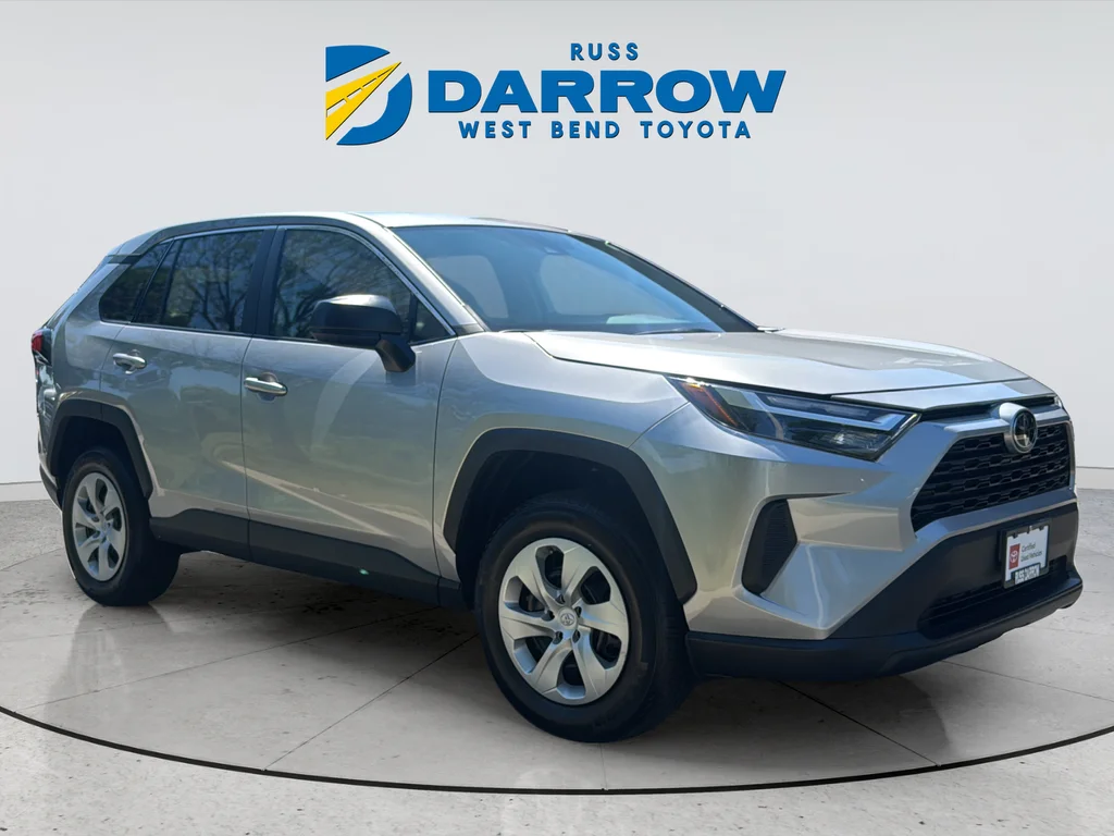 Used 2023 Silver Toyota LE image 7