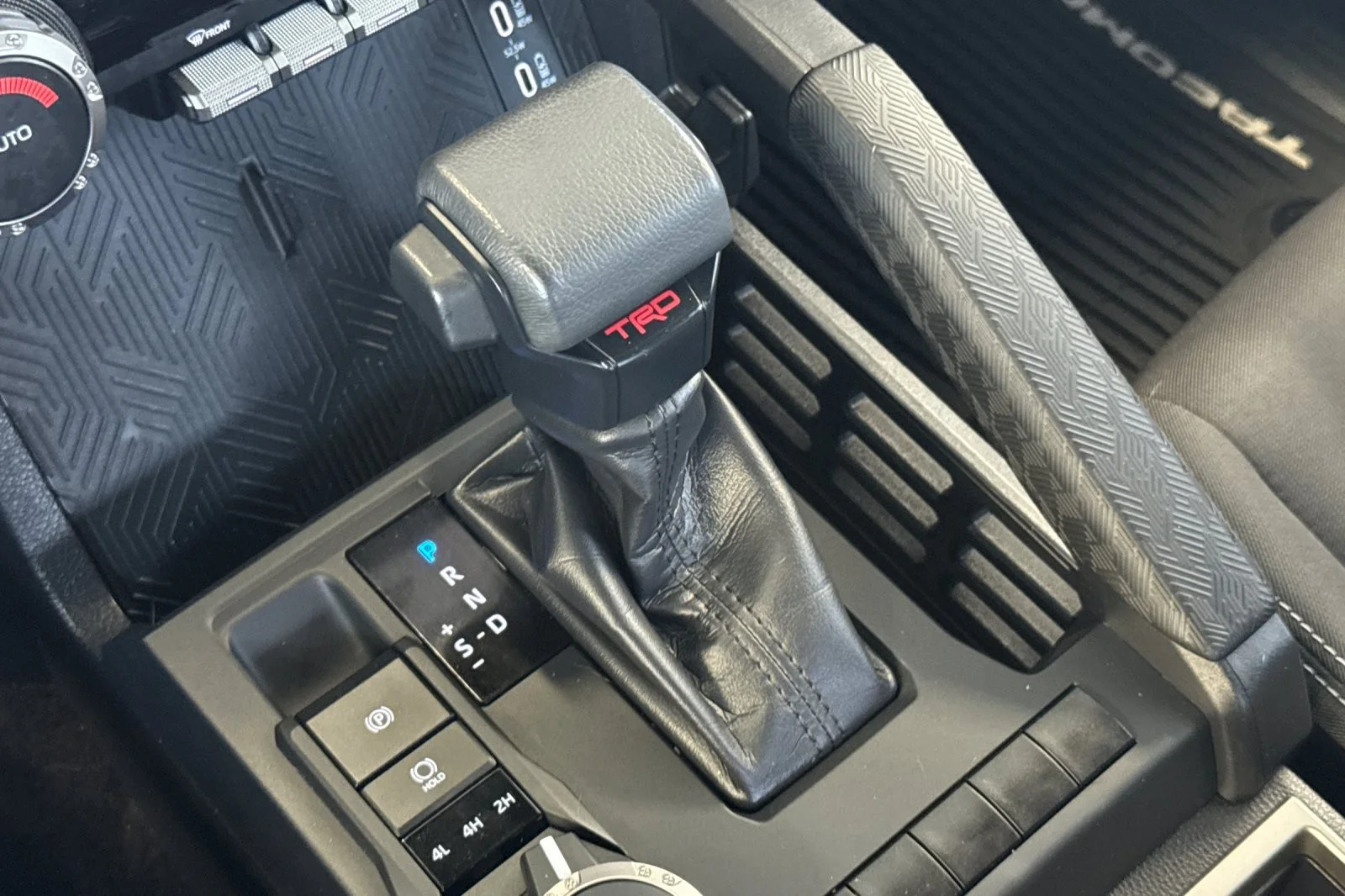 Certified Used 2025 Wind Chill Pearl Toyota TRD Sport image 19