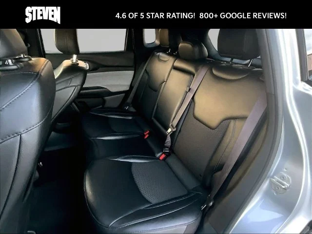 Used 2024 Silver Jeep Latitude image 26