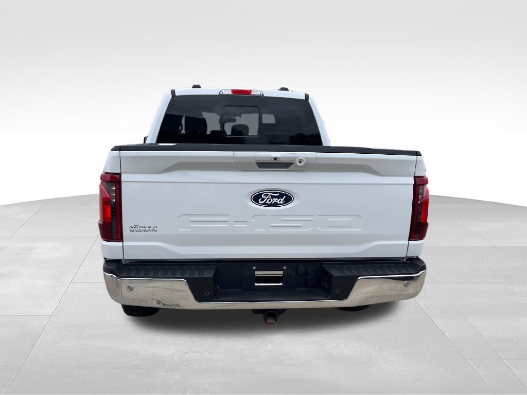 Used 2024 White Ford XLT image 4