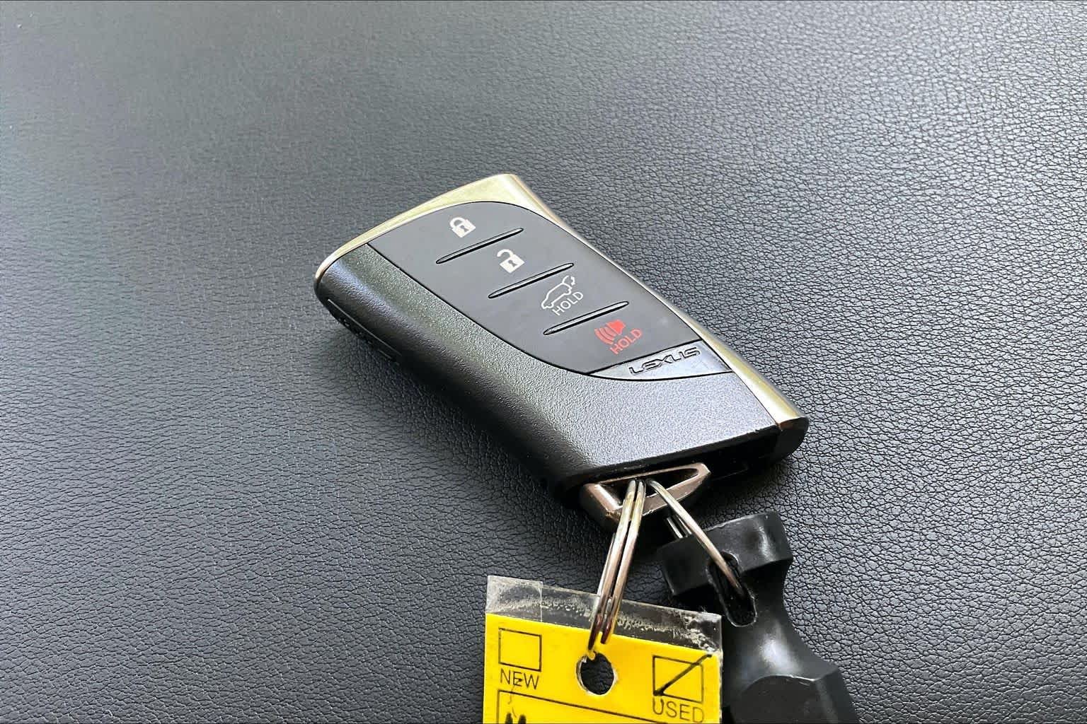 Used 2021 Ultra White Lexus  image 13