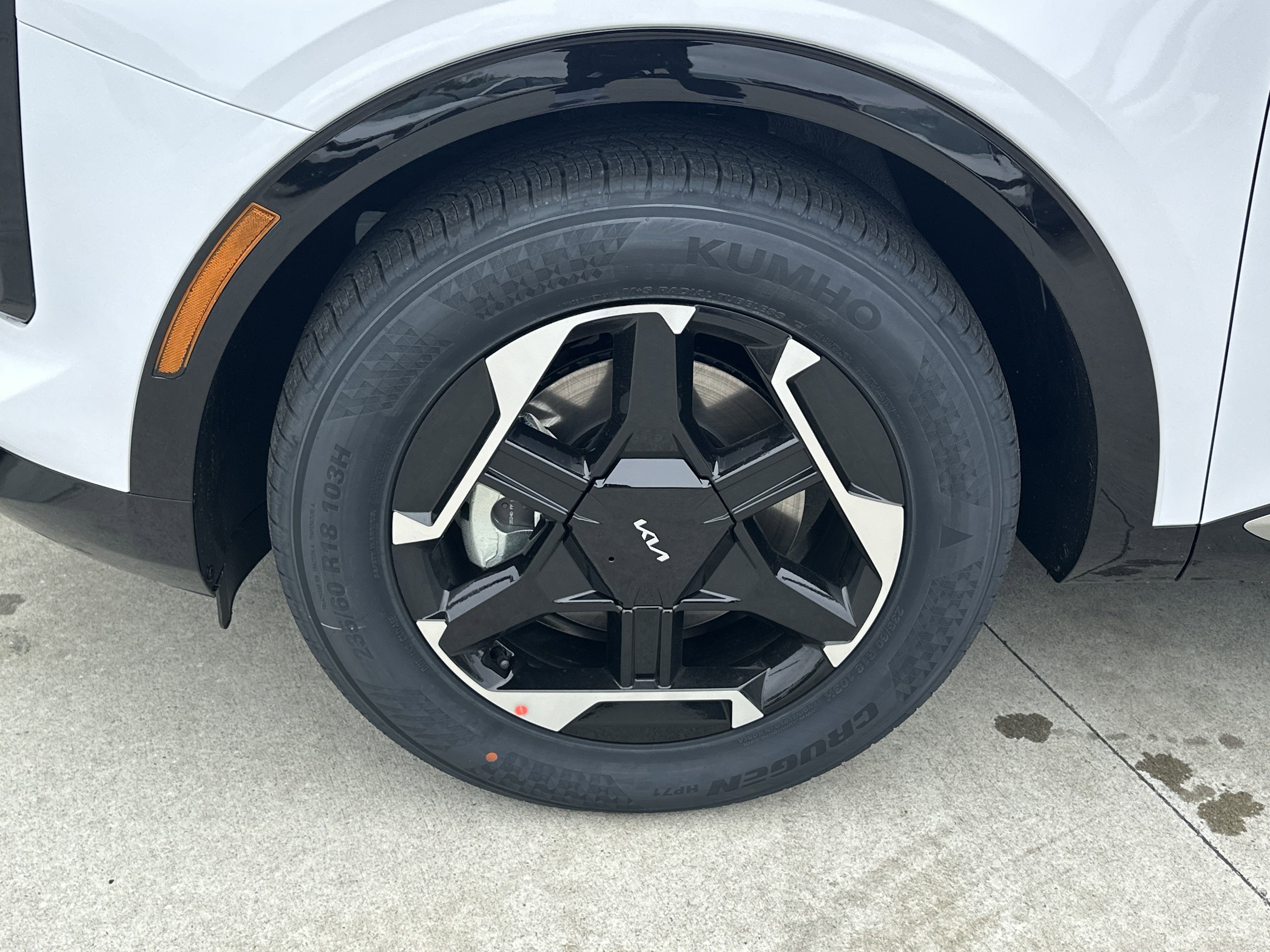 2026 Kia Sportage SX - Photo 12