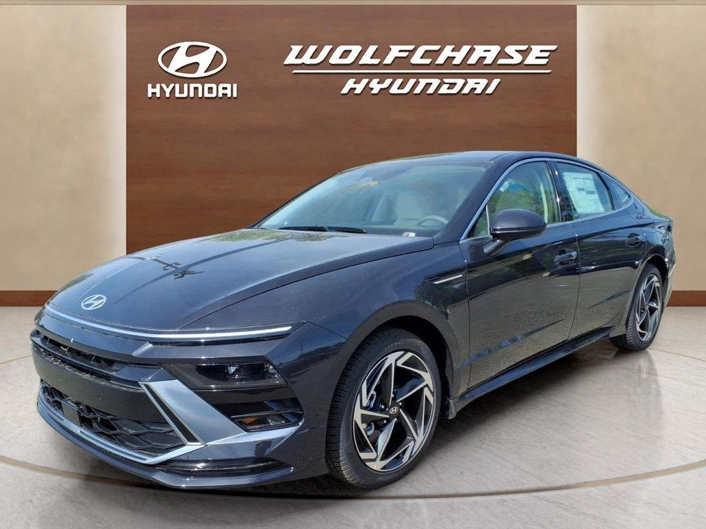 2026 Hyundai Sonata SEL AWD's photo