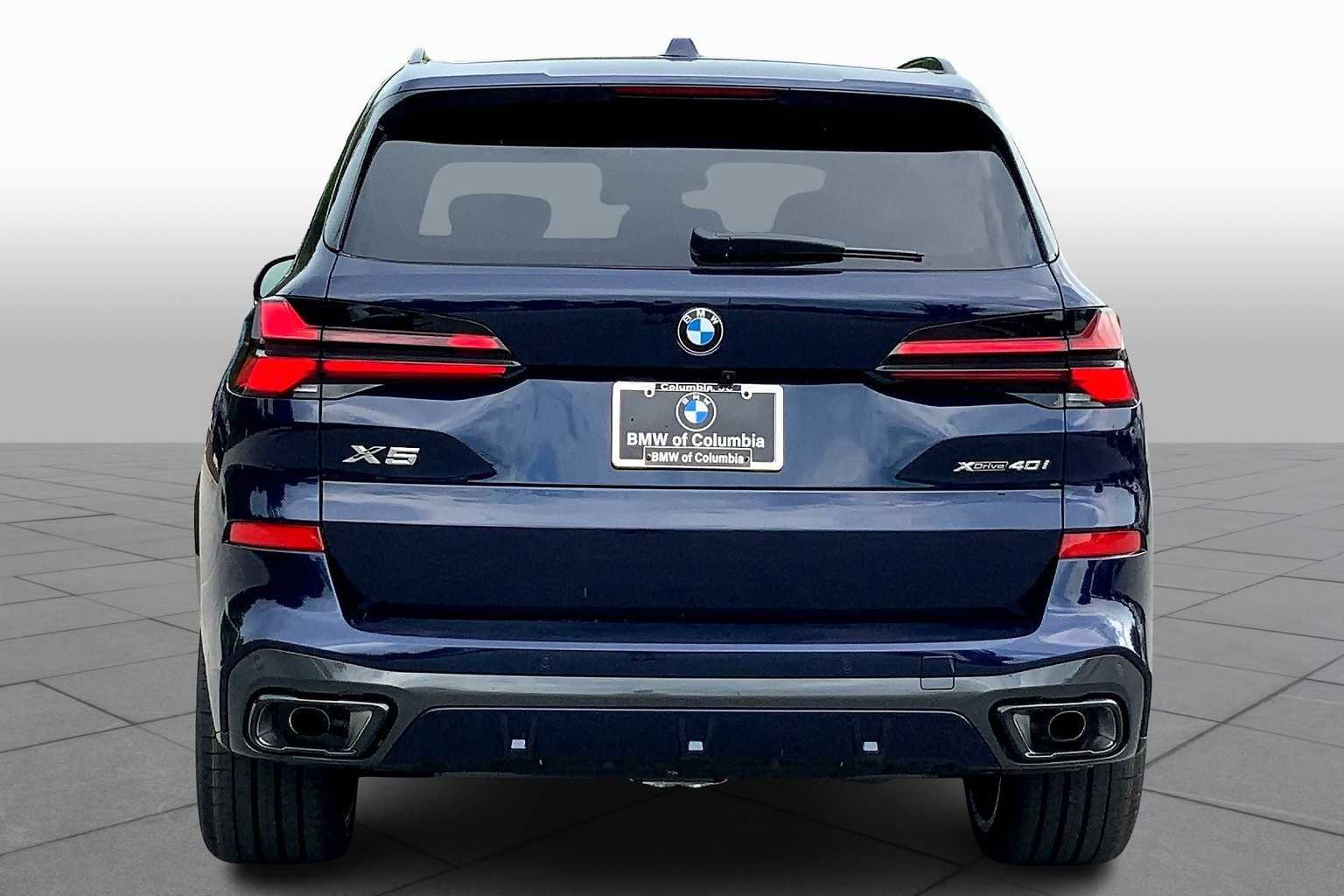 Certified Used 2026 Tanzanite Blue II Metallic BMW xDrive40i image 4