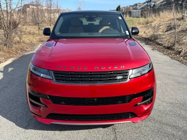 New 2026 Firenze Red Land Rover Dynamic SE image 3