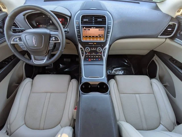 Certified Used 2019 Mocha Lincoln Reserve image 15