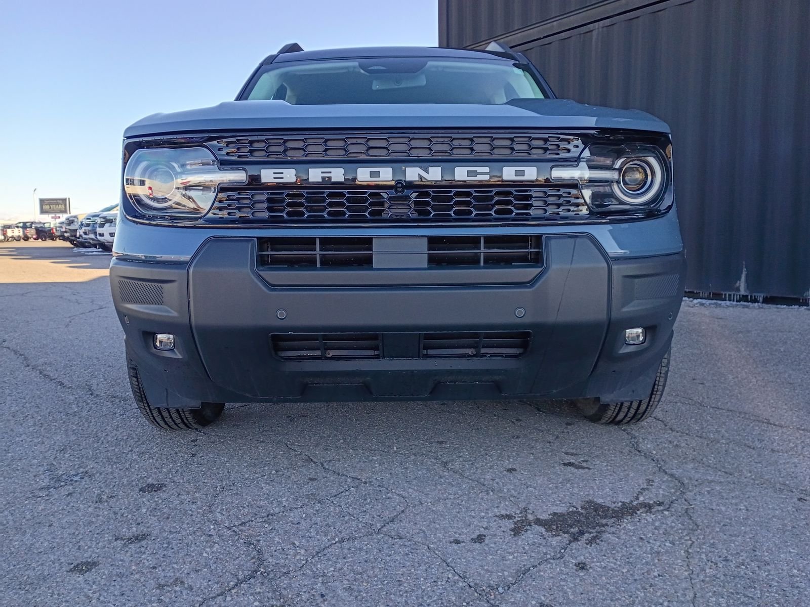 View vehicle photo 3