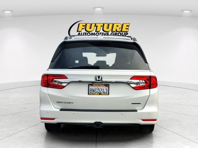 Used 2020  Honda Touring image 5