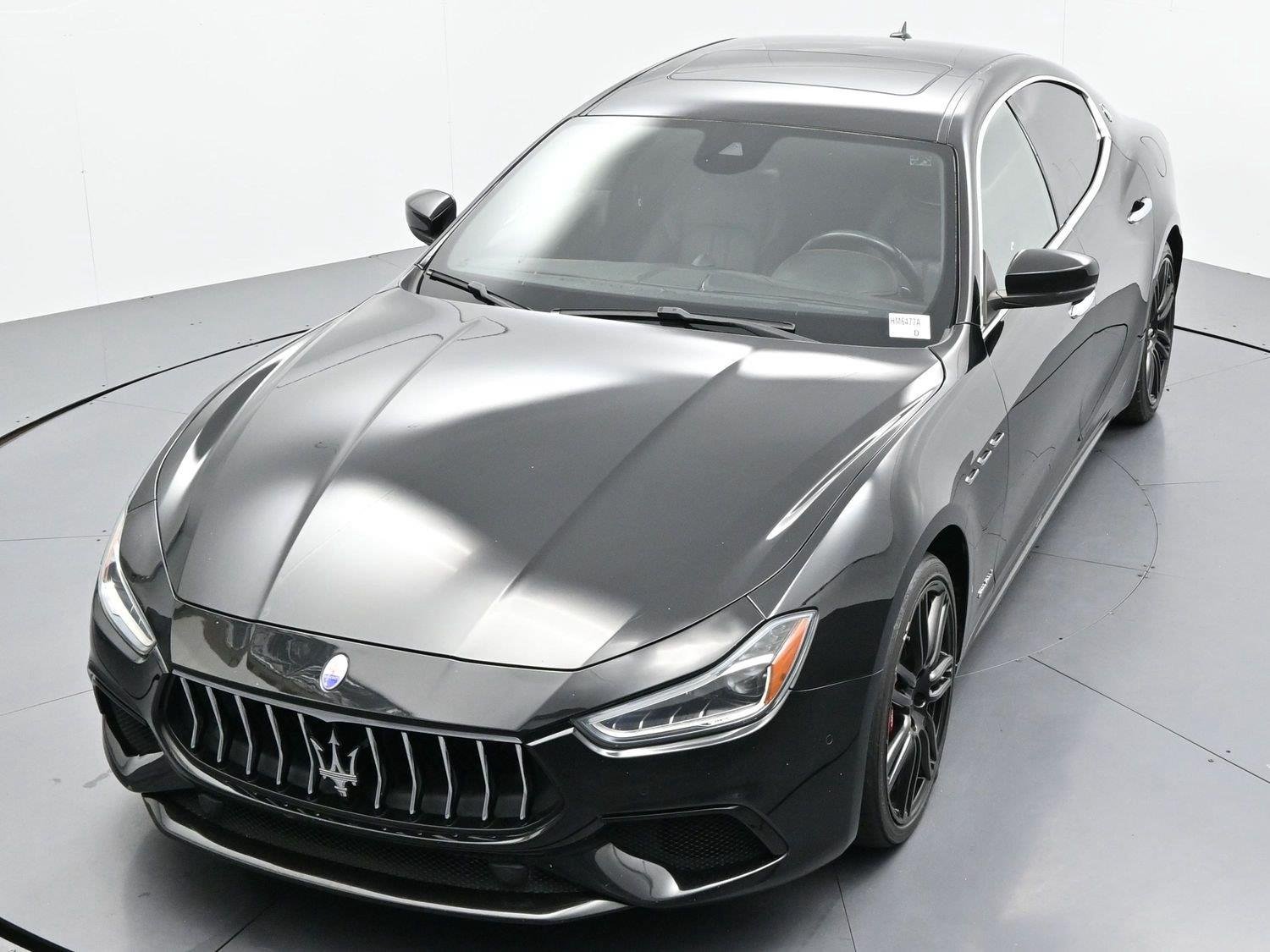 Used 2018 Nero Maserati S GranSport image 38