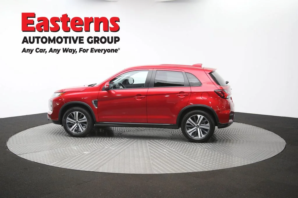Used 2025 Red Mitsubishi 2.0 SE image 61