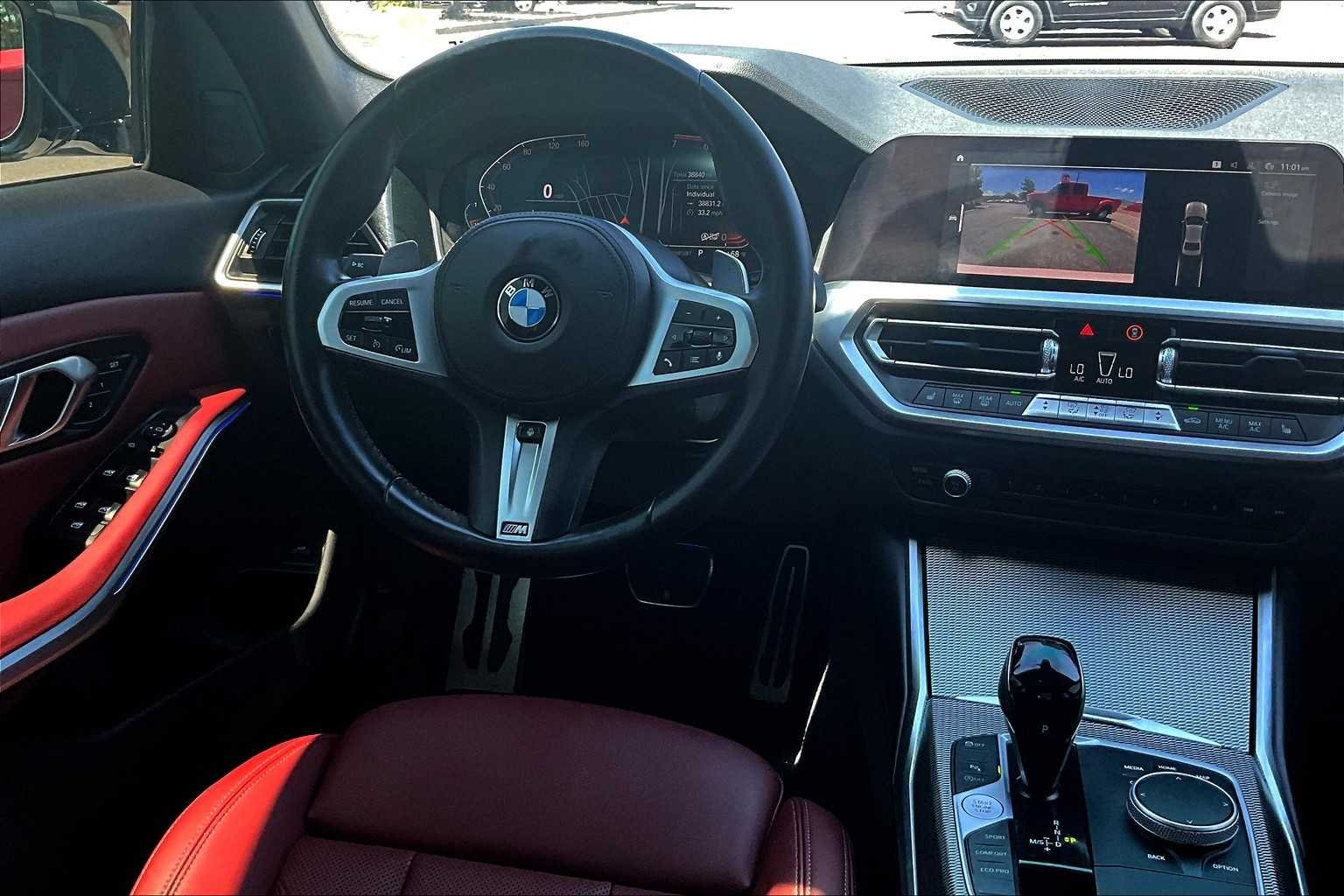 Used 2022 Alpine White BMW 330i image 5