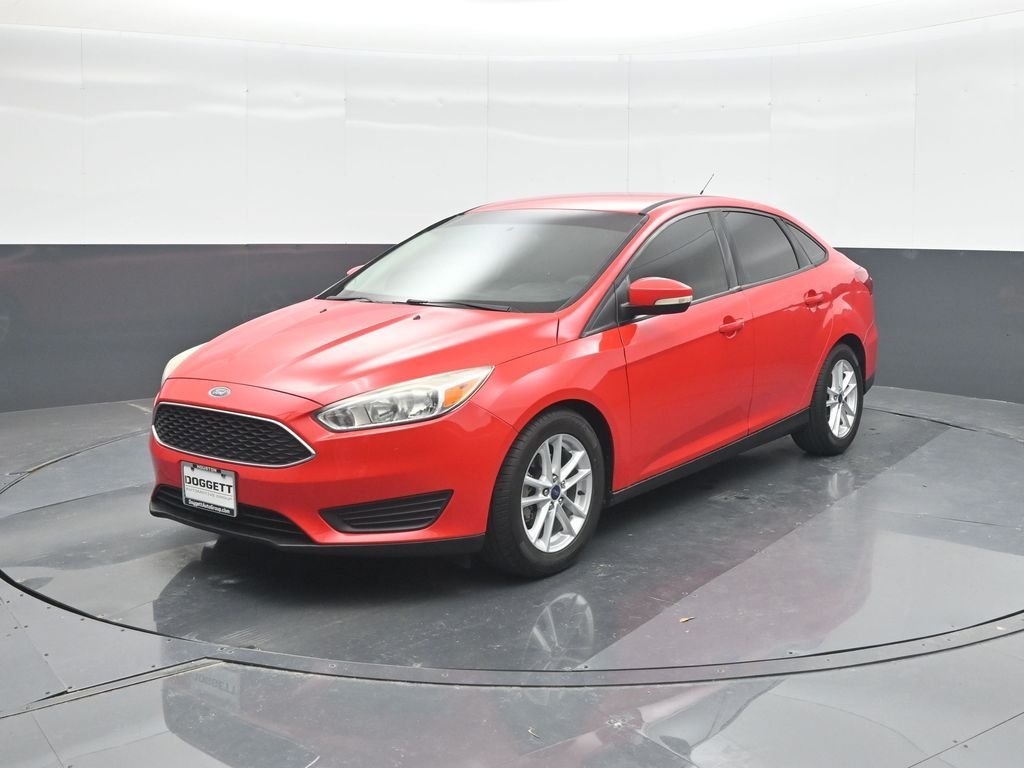 Used 2016 Red Ford SE image 28