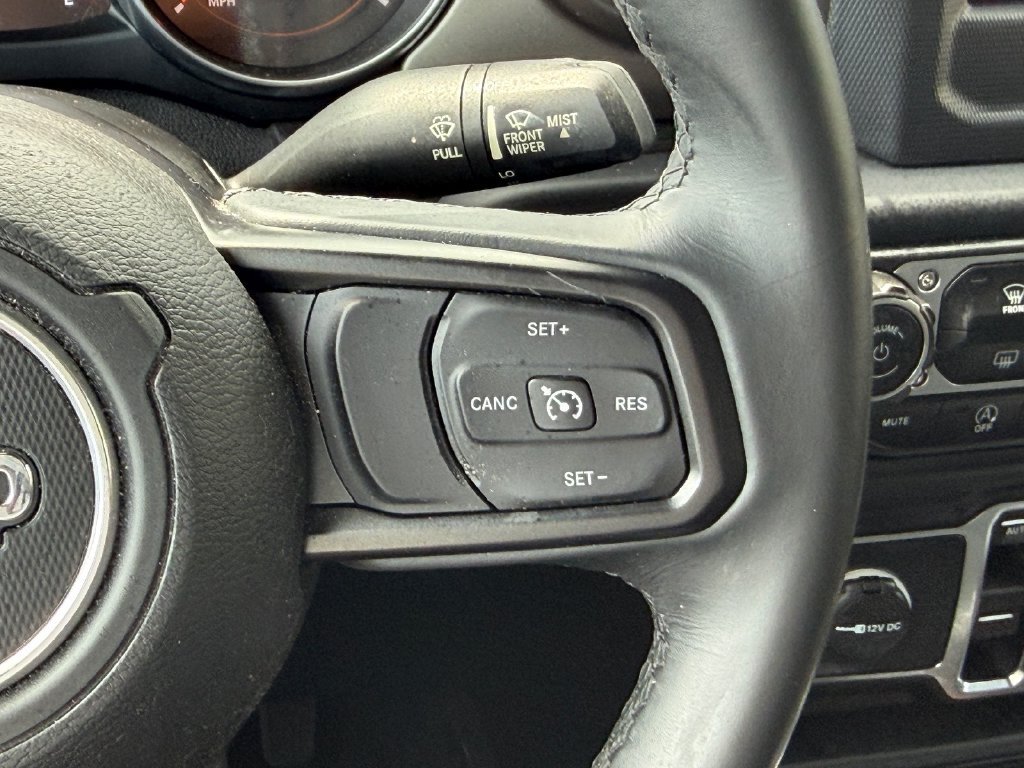 Used 2018 Yellow Jeep Unlimited Sport S image 25