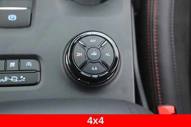 Used 2025 Gray Ford Raptor image 27