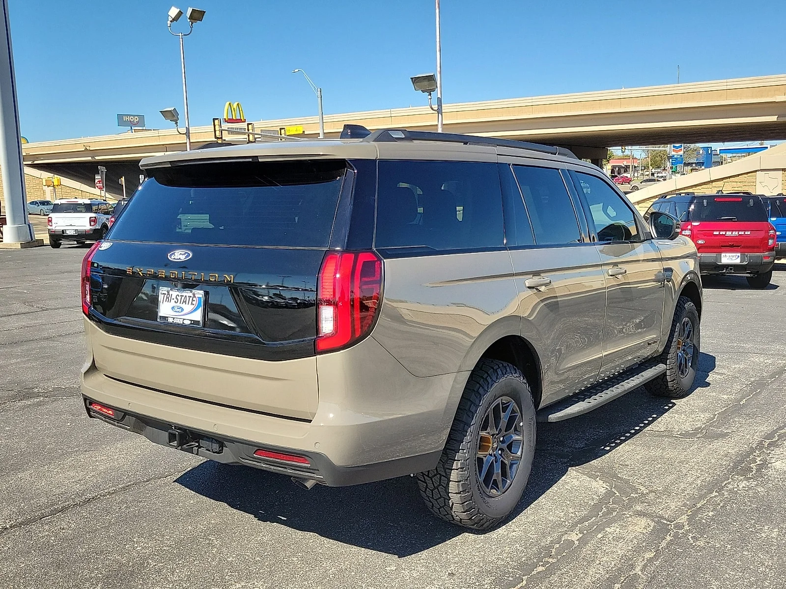 New 2027 Marsh Gray Ford Tremor&reg; image 4