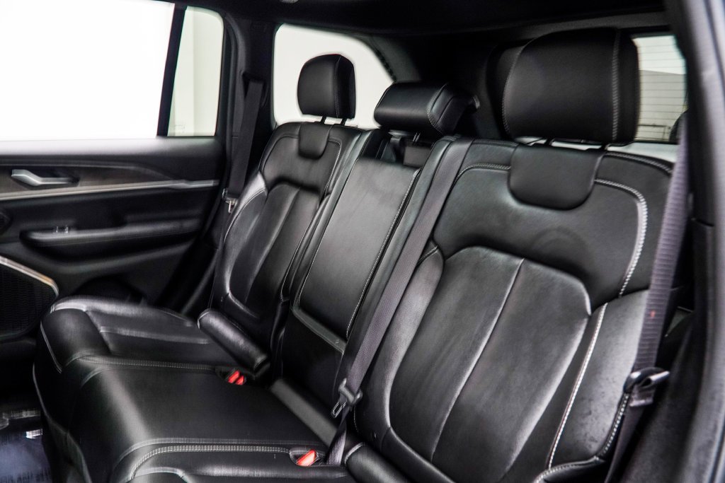 Used 2024 Black Jeep 4xe image 44