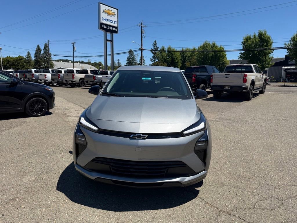 2027 Chevrolet Bolt LT - Photo 8