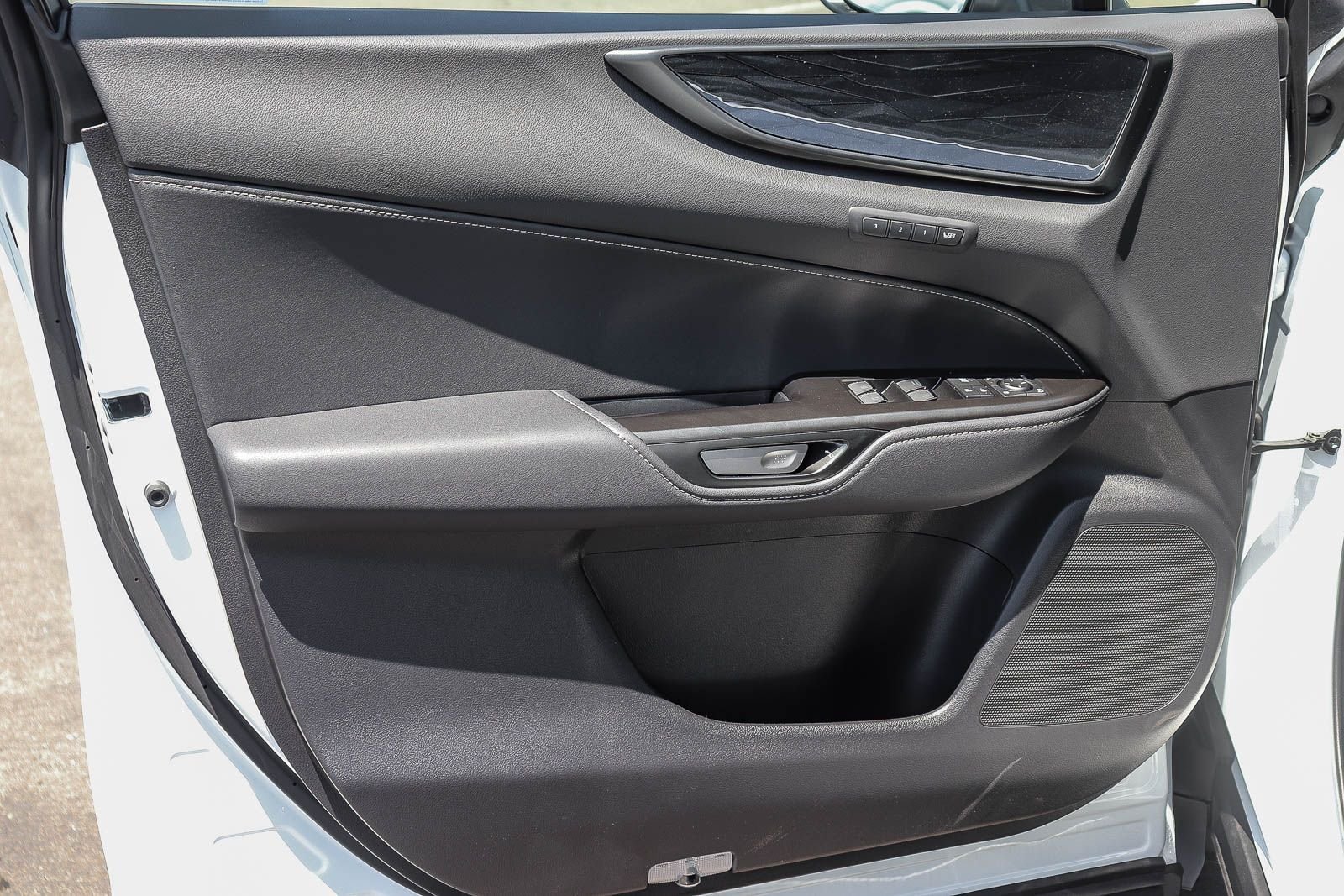 2026 Lexus NX 450h+ Premium - Photo 28