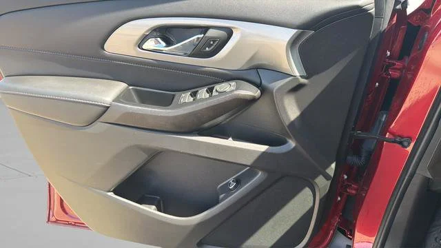 2023 Chevrolet Traverse 1LT - Photo 27