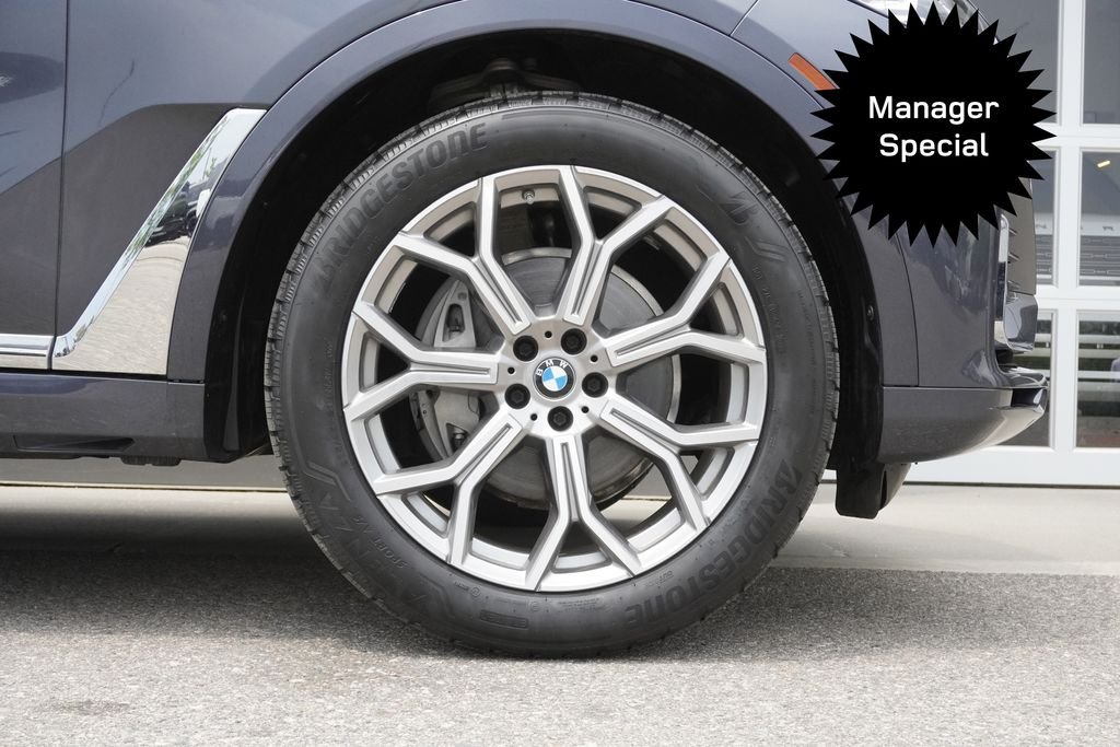 Used 2020 Gray BMW xDrive40i image 34