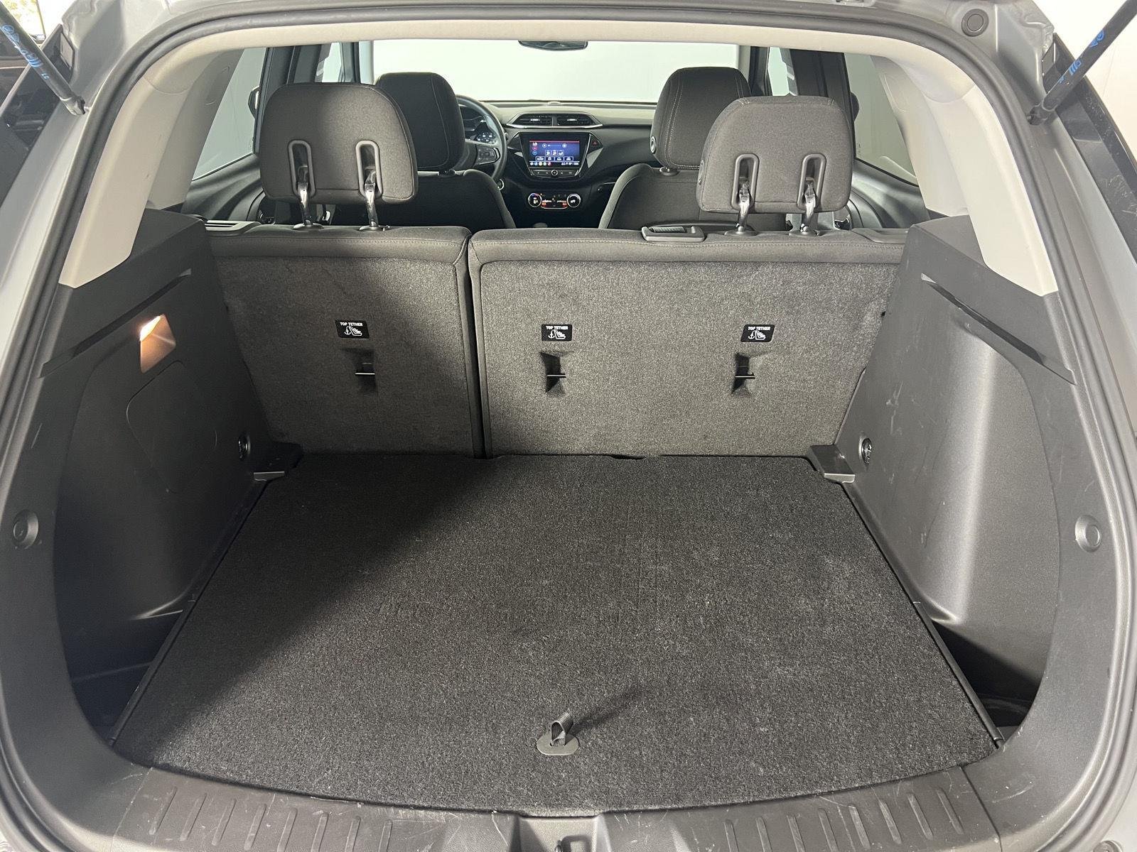 Used 2023 Sterling Gray Metallic Chevrolet LT image 20