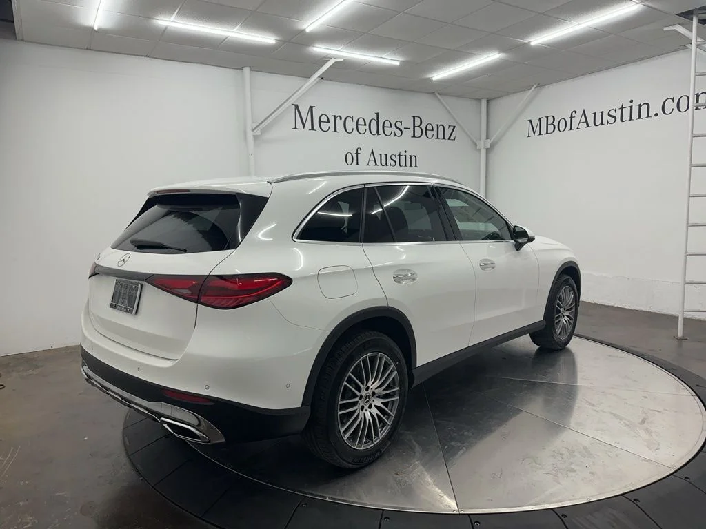 Used 2026 White Mercedes-Benz GLC 300 image 7