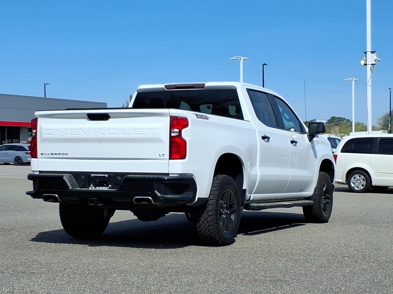 2023 Chevrolet Silverado 1500 LT Trail Boss - Photo 8