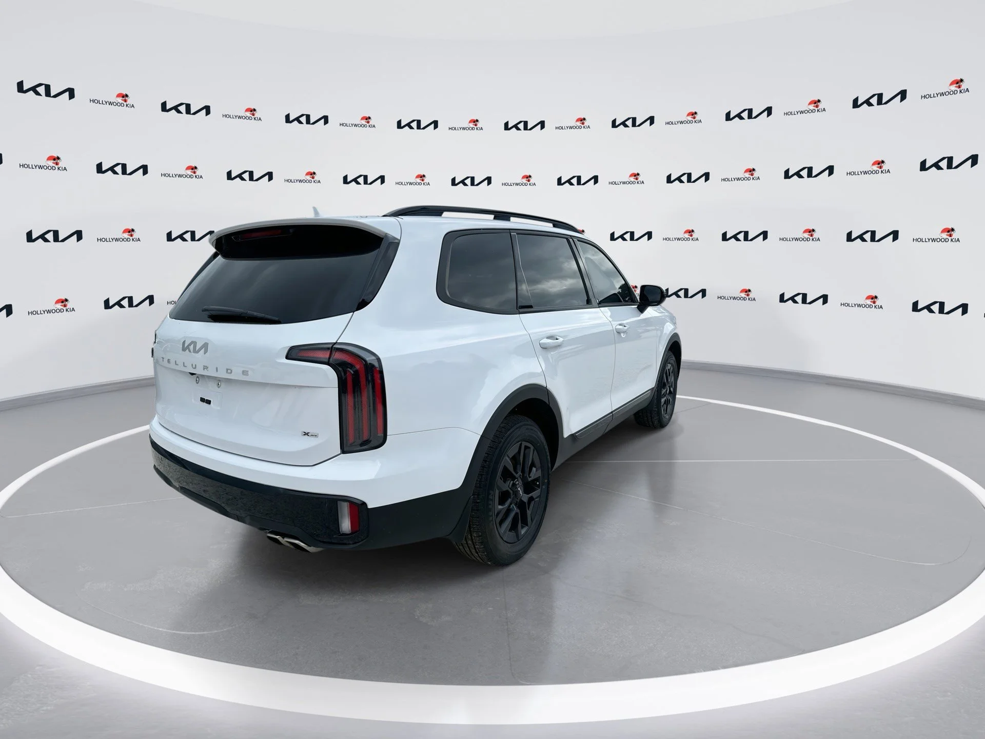 Certified Used 2024 Glacial White Pearl Kia SX Prestige X-Pro image 8
