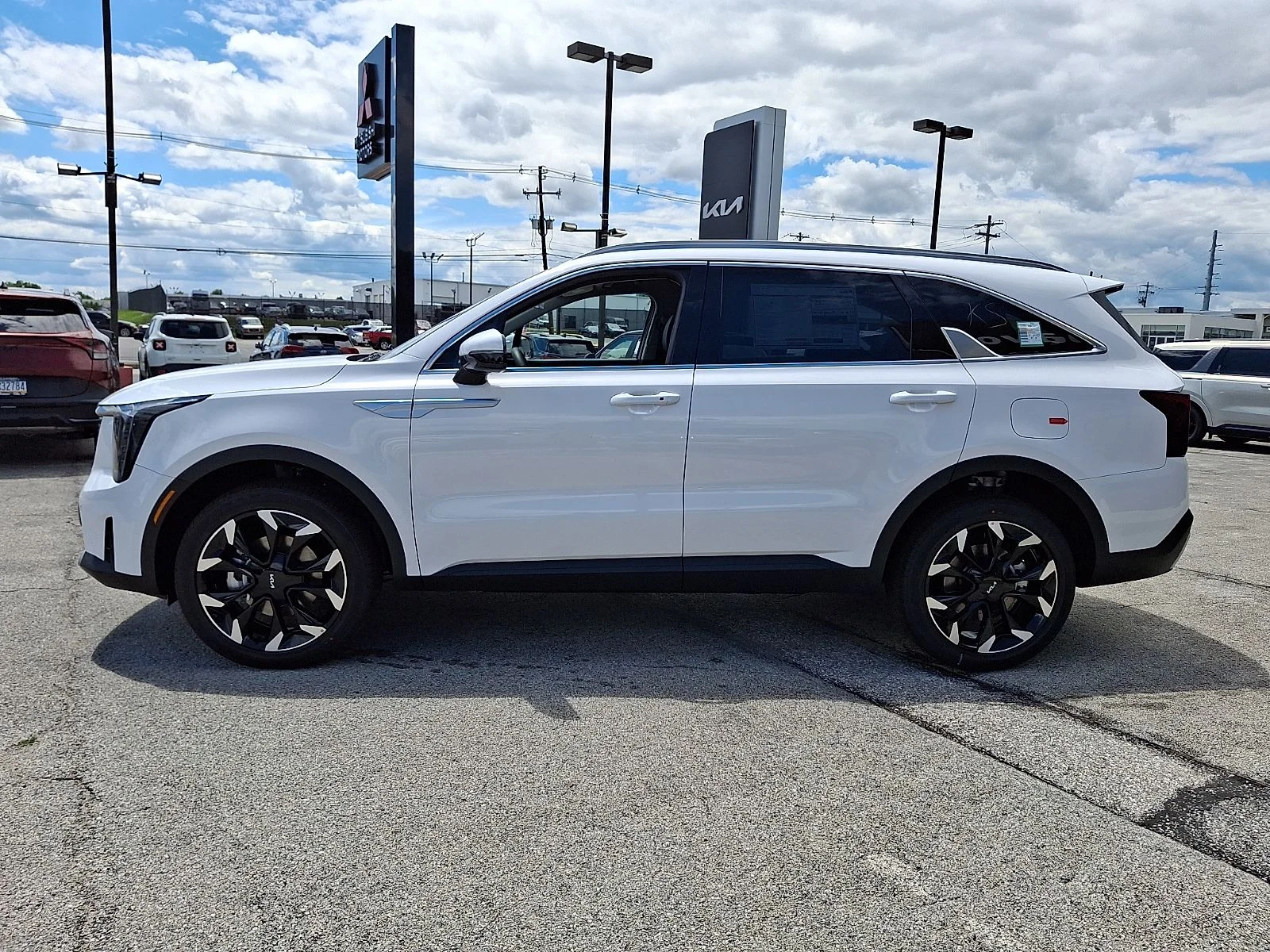 New 2026 White Kia EX image 5