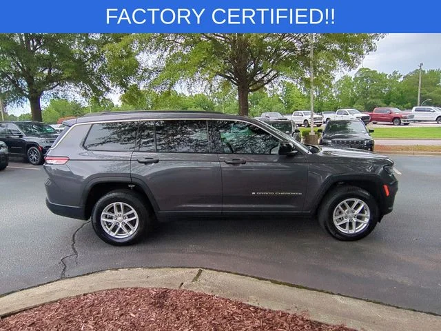 Used 2024 Gray Jeep Laredo image 6
