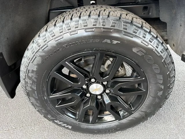 Used 2025 Black Chevrolet WT/LT image 19